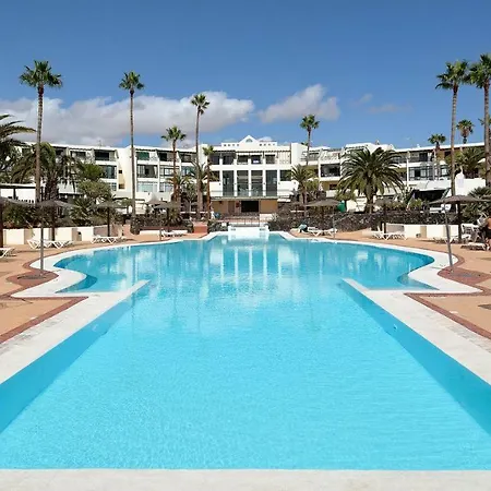 Seacoast Teguise * كوستا تاغيسي